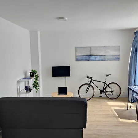 Estudio Canteras Apartment *